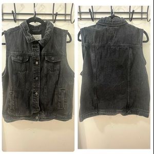 Universal Threads Co Black Denim Vest